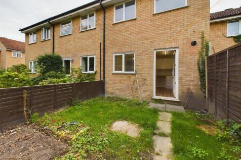 CAM02545G0-PR0054-STILL012