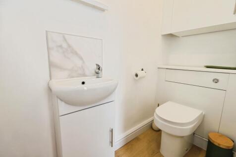 Cloakroom W/C