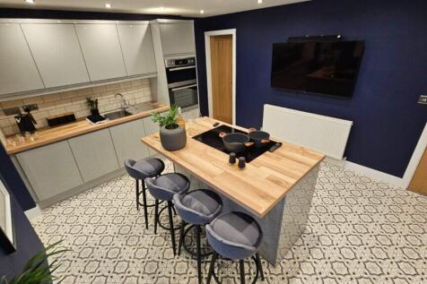 Room 3, Longroyd Terrace, Beeston, LS11 5HJ photo 3