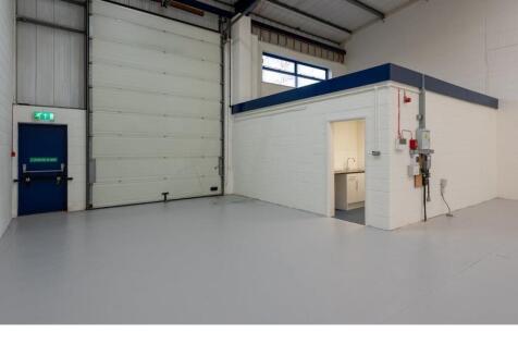 Light Industrial to rent Image 5