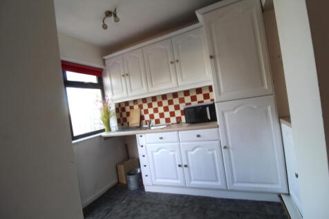 Oversetts Road, Swadlincote photo 4