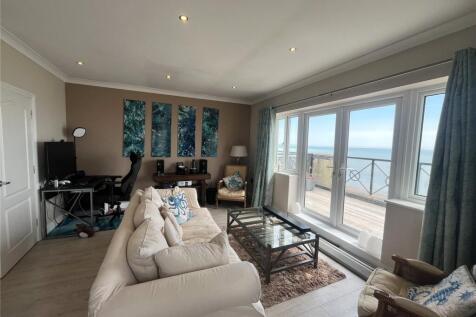 Macquarie Quay, Eastbourne, East Sussex, BN23 photo 3