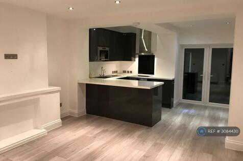 Grosvenor Road, Altrincham, WA14 photo 5