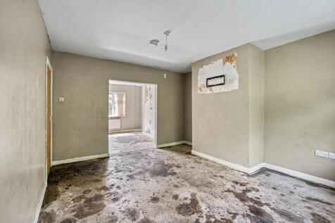 49 Winifred Road, Urmston, Manchester M41 5FT