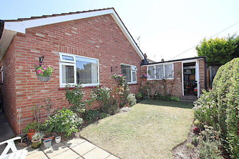 Hillside Crescent 33 - Garden (3)