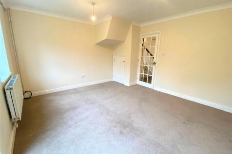 Oakleigh Terrace, Church Street, Purton, Wiltshire, SN5 photo 4
