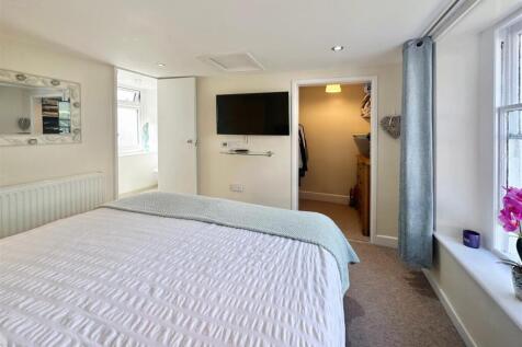 Bedoom 1 &amp; Dressing Room.JPG