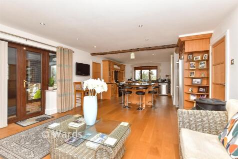 Kitchen/Breakfast/Sitting Area