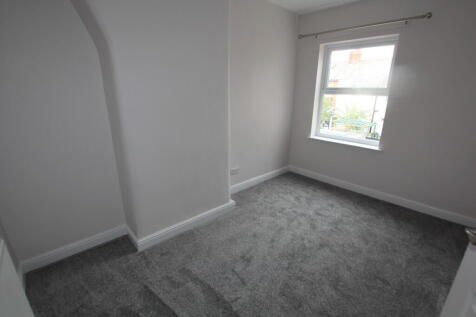Queens Avenue, Sandycroft photo 5