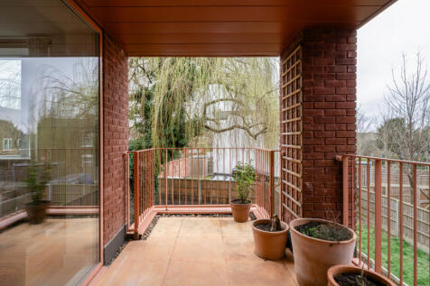 329233 - 3TanswellCourt_HighRes-16.jpg