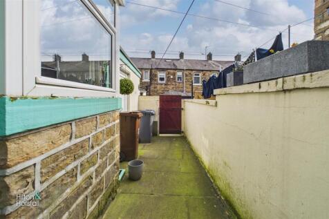 Alkincoats Road