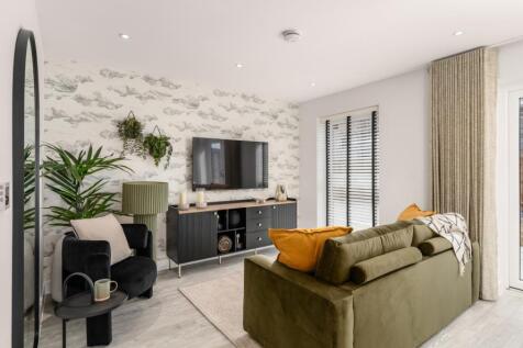 Cambium Square - The Eden, Living