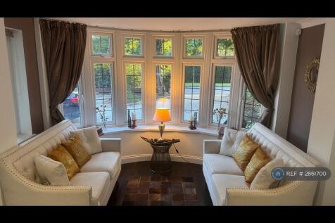 Living Room - Bay Windows