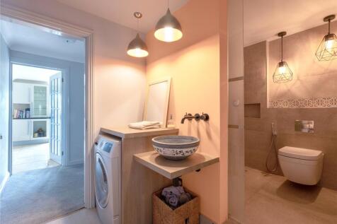 Annexe Bathroom