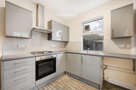 599 Blackburn Road HDR-11.jpg