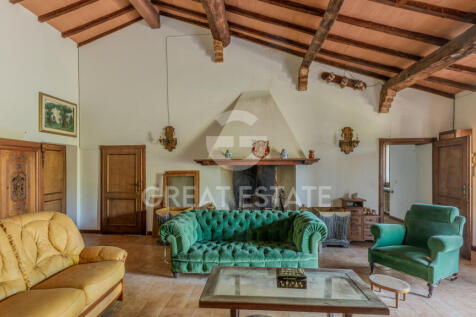 Interno