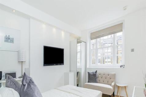 Bedroom/Reception