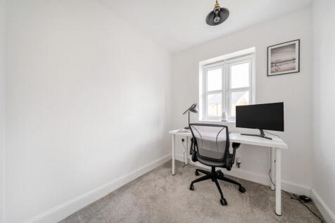 1346967-10-68b952...