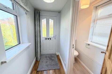 Percival Drive, Stockton Brook, Stoke-On-Trent photo 3