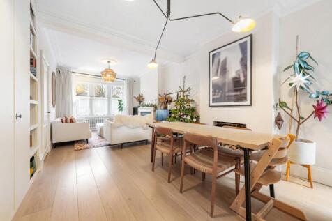 Reception-Dining (3).JPG