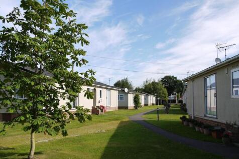 Moor Farm park home (3).jpg