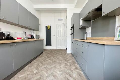 Belle Vue Grove, Middlesbrough, North Yorkshire, TS4 photo 5