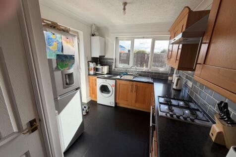 Pakenham Drive, Dersingham, KING'S LYNN photo 3