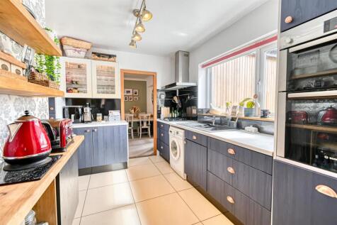 67 Duchess Drive-14.jpg