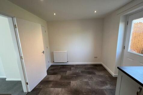MARIGOLD CRESCENT, MELTON MOWBRAY photo 5