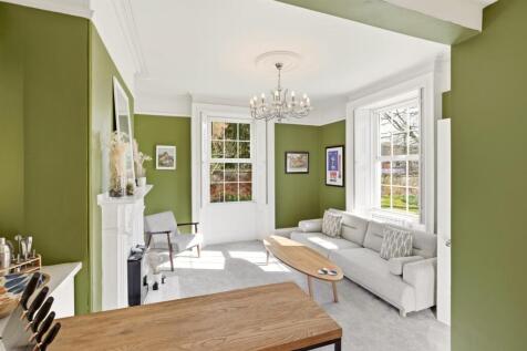 Flat3-HamlinCourt-014.jpg