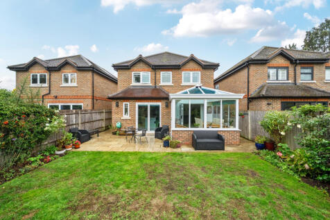 1362581-21-68dfb8...