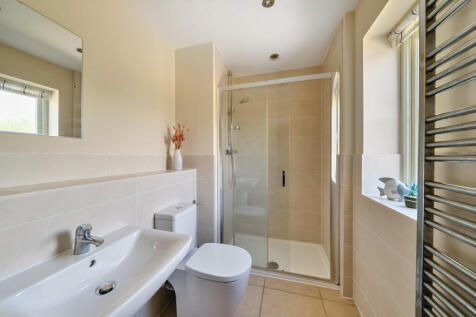 1325208-6-687e258...