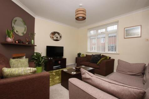 Living Room.JPG