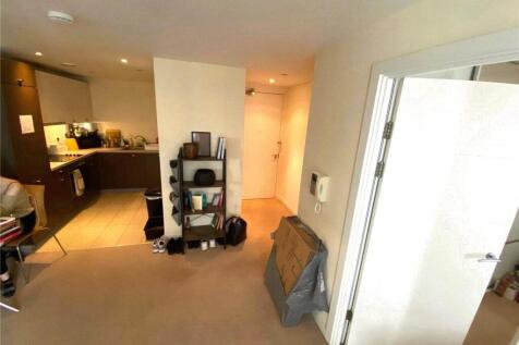 Spectrum, Block 11, Blackfriars Road, Salford, Manchester City Centre, M3 photo 3
