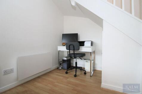WORKSTATION