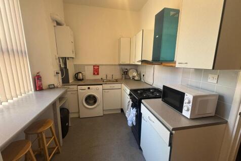 WhatsApp Image 2025-05-16 at 14.14.17.jpeg