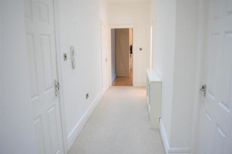 Leeds Road, Harrogate photo 4