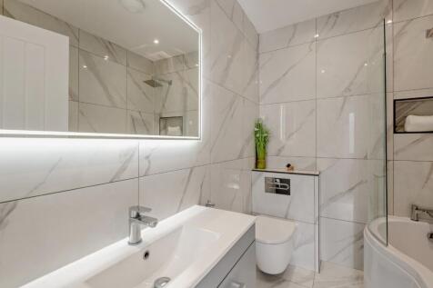 Annexe/Bathroom