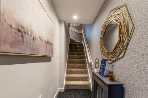 1 Chateau Mews 00...