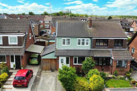 Hoylake Grove For Sale