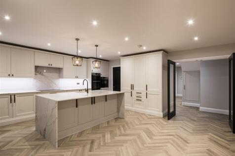 1 Cavell Road-4243.jpg