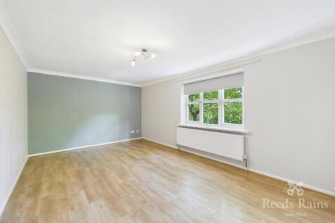 Cedar Grove, Stockport, Greater Manchester, SK4 photo 3