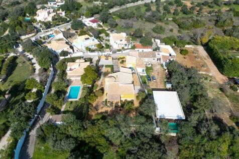 Algarve Bargain 4 Bed Villa For Sale In Loule (4)