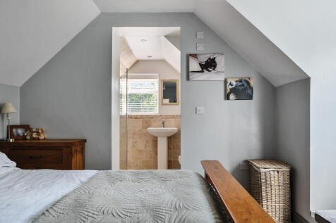 1329829-13-6887a7...