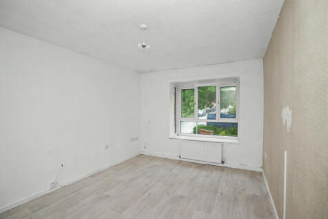 19 Highlands Drive, Stourton, Leeds, West Yorkshire, LS10 4RW