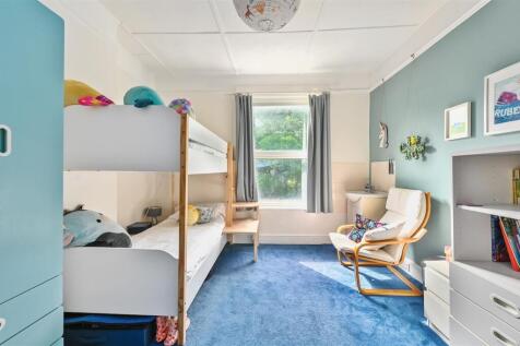 8-wellington-road-tn34 (7).jpg