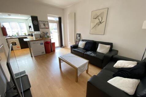 Eston Street, Chorlton-on-Medlock, £140ppw photo 3