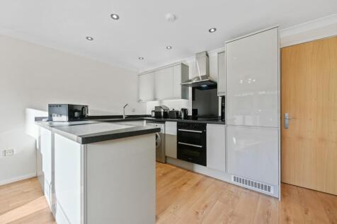1 bed, 1 bath Flat in newcastle - Photo 5