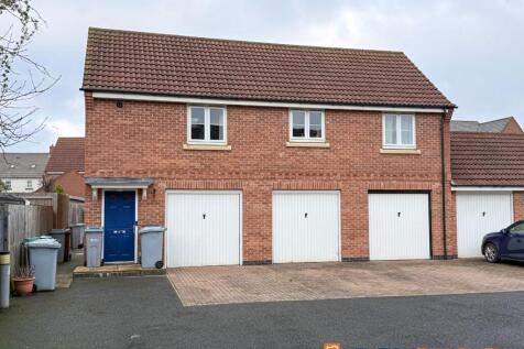 Newark, NG24 - property photo