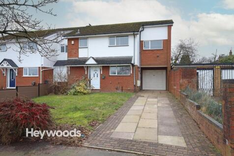 Newcastle, ST5 - property photo